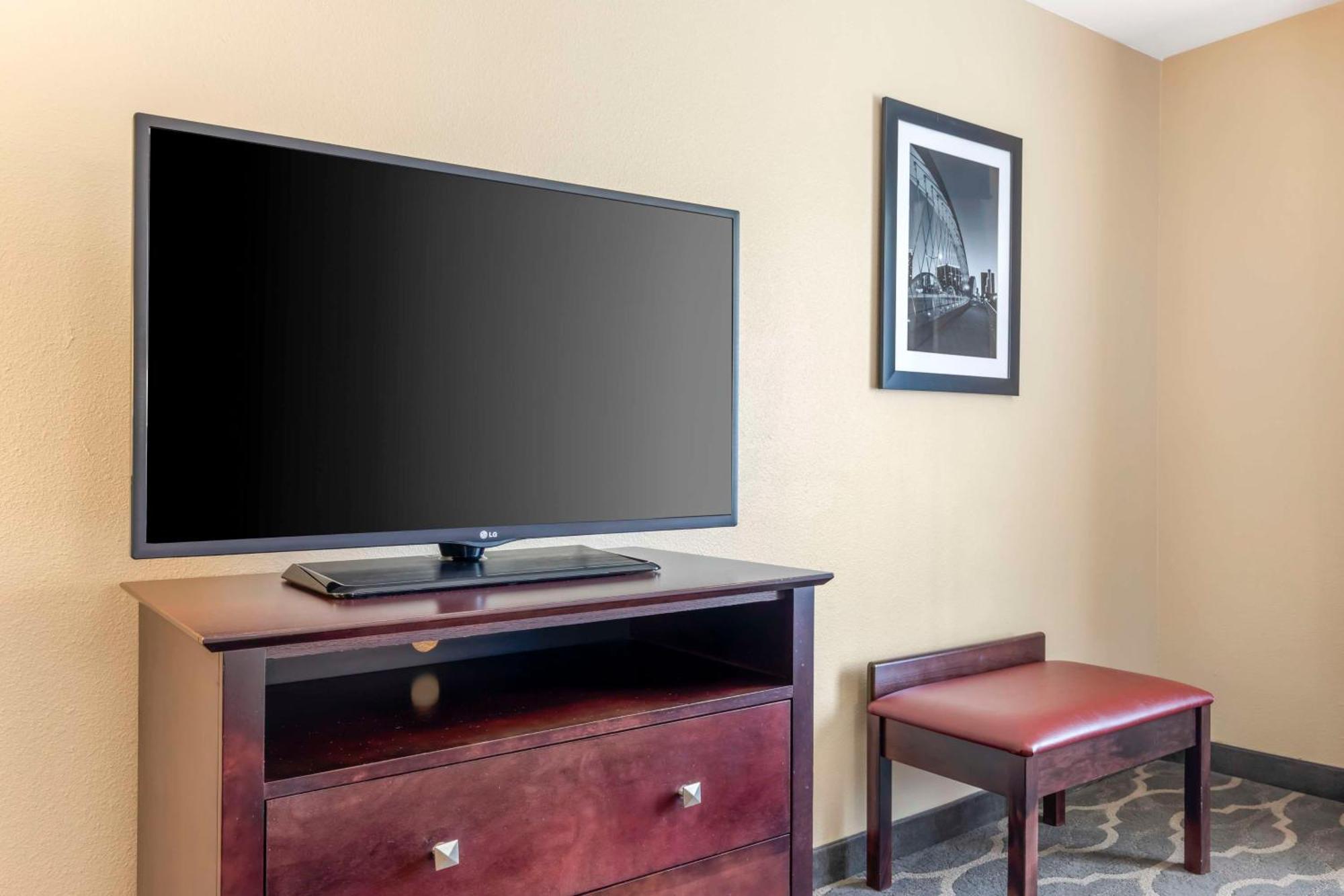 Best Western Plus Burleson Inn & Suites Dış mekan fotoğraf