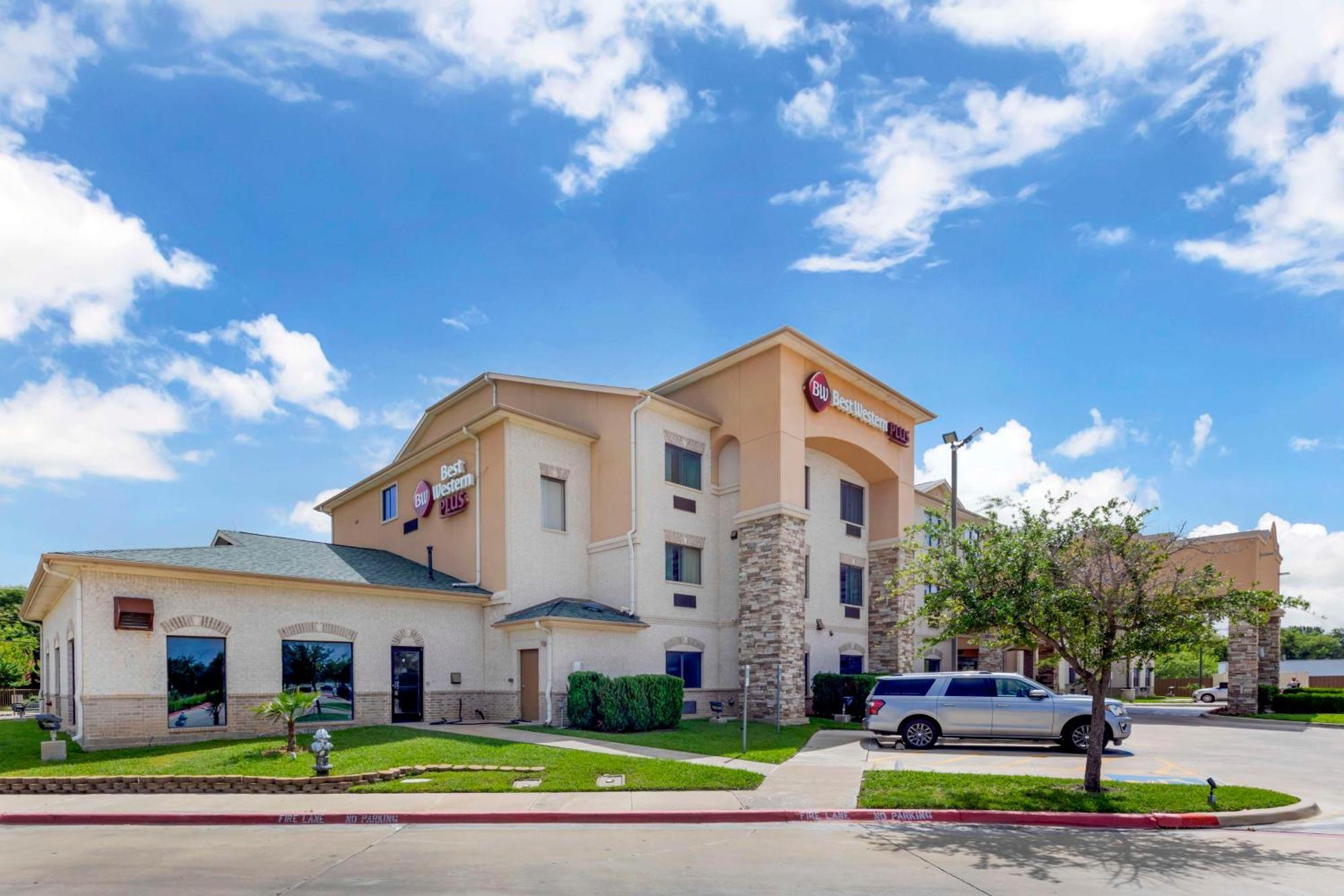 Best Western Plus Burleson Inn & Suites Dış mekan fotoğraf