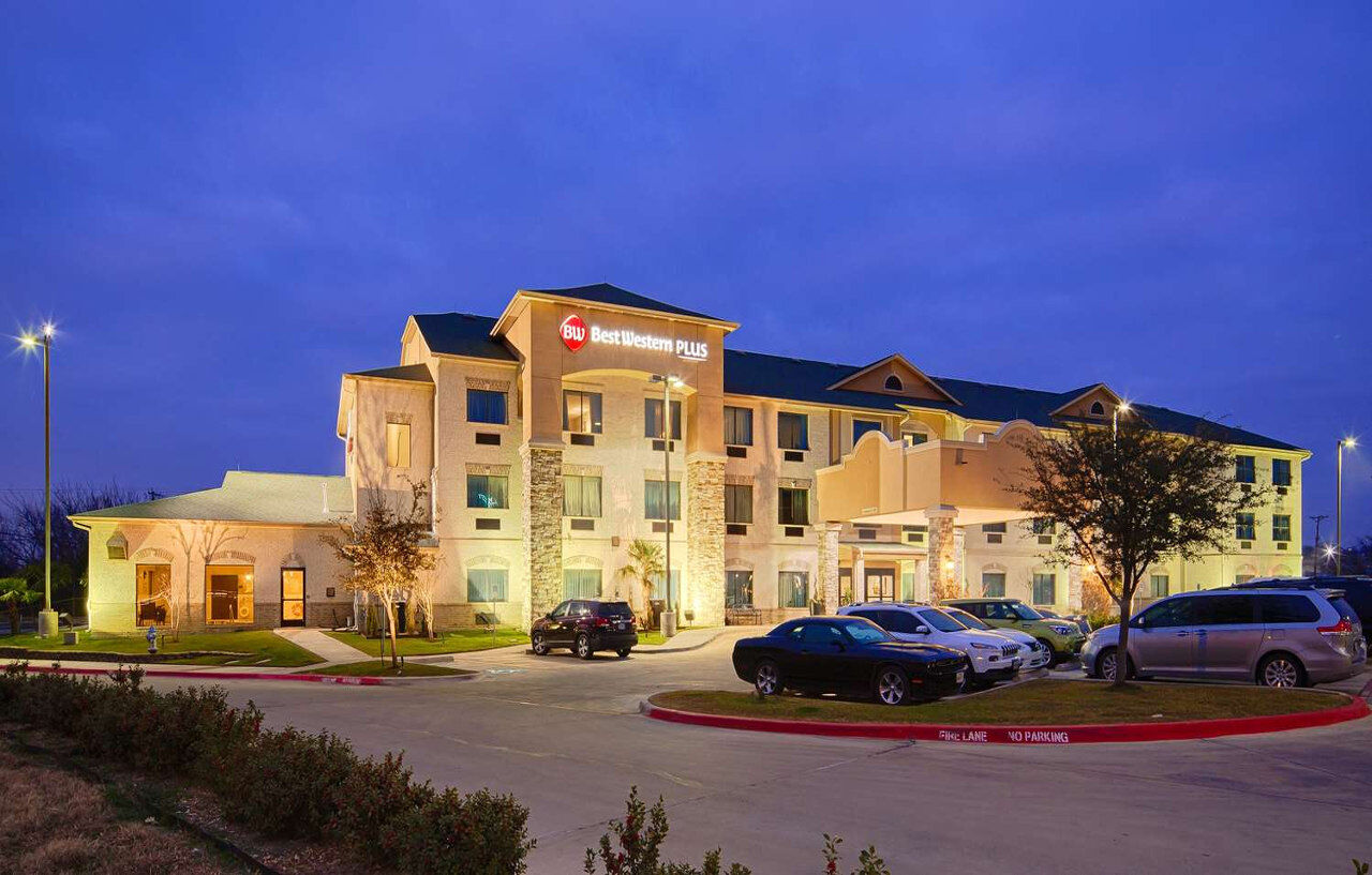 Best Western Plus Burleson Inn & Suites Dış mekan fotoğraf